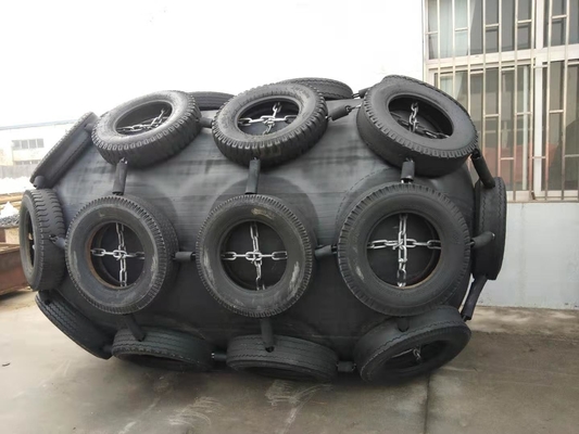 CCS Certified Inflatable Floating Black Color Pneumatic Rubber Material Yokohama Fender